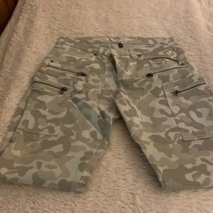 Size 6 Victoria Secret Cargos